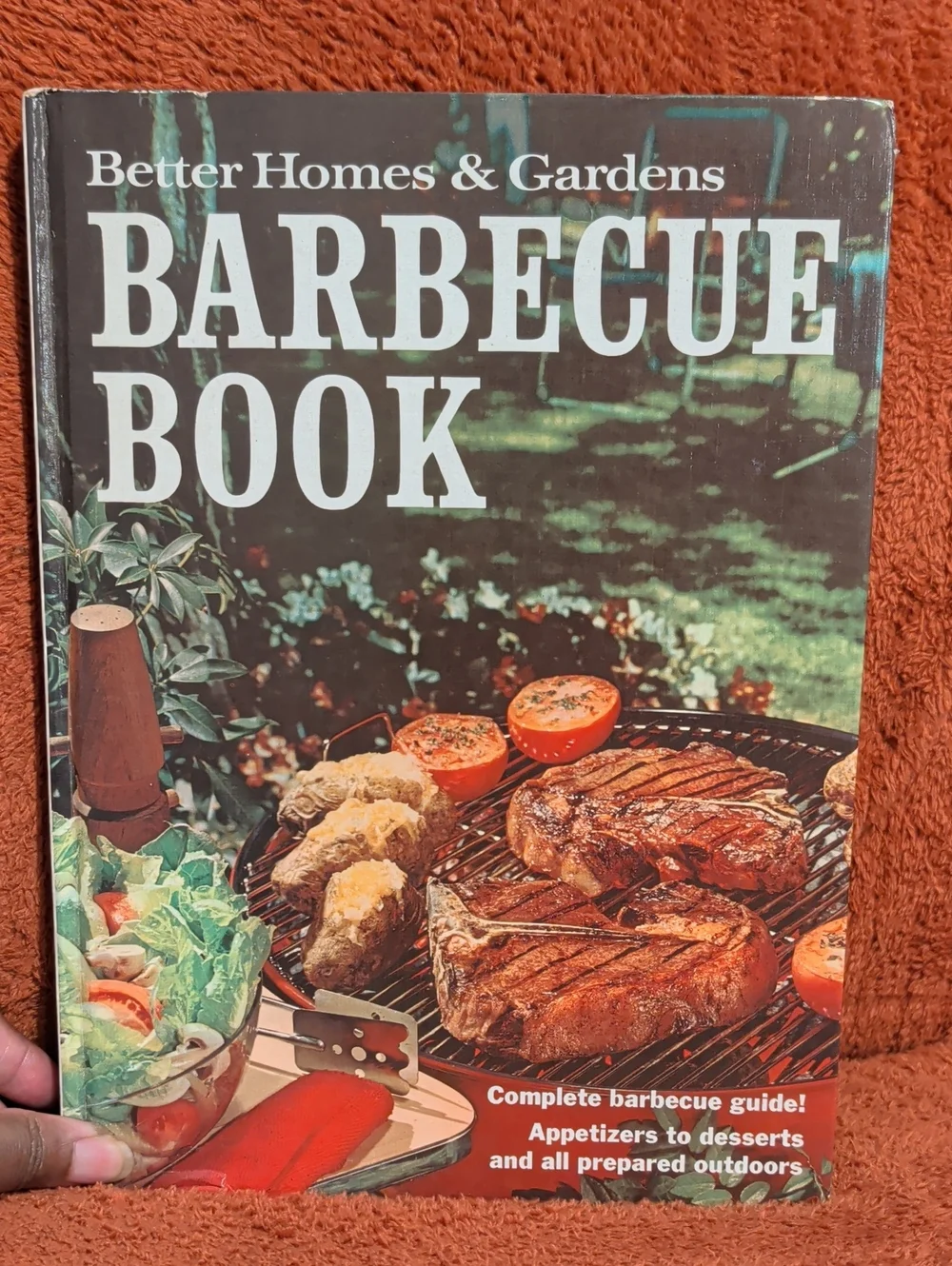 Better Homes & Gardens Barbecue Book – ( Hardcover)